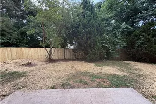 3790 Mays Ct SW, Atlanta, GA 30331 - Photo 16