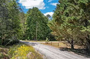 239 Reindeer Ln, Talking Rock, GA 30175 - Photo 6