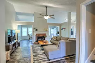 6145 Devonshire Dr, Flowery Branch, GA 30542 - Photo 4