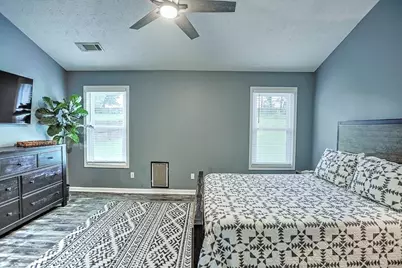 6145 Devonshire Drive, Flowery Branch, GA 30542 - Photo 20