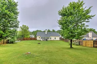 6145 Devonshire Dr, Flowery Branch, GA 30542 - Photo 2