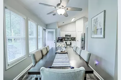 6145 Devonshire Drive, Flowery Branch, GA 30542 - Photo 14