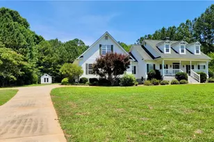 306 Hutchinson Farms Rd, Griffin, GA 30224 - Photo 2