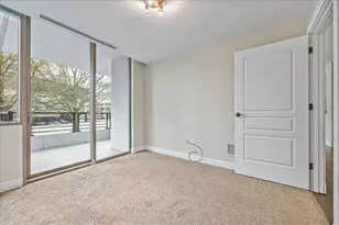 700 Park Regency Pl NE, Atlanta, GA 30326 - Photo 18