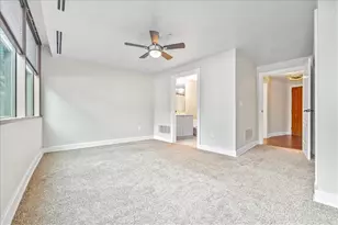 700 Park Regency Pl NE, Atlanta, GA 30326 - Photo 20
