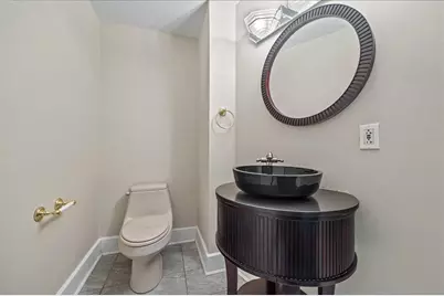 700 Park Regency Place NE #502, Atlanta, GA 30326 - Photo 8
