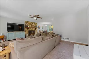 2727 Berry Ct, Marietta, GA 30066 - Photo 4
