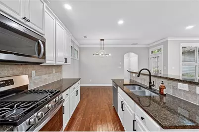 10787 Bossier Drive, Alpharetta, GA 30022 - Photo 8