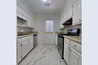 5025 Leeshire Trail #7, Tucker, GA 30084 - Photo 12