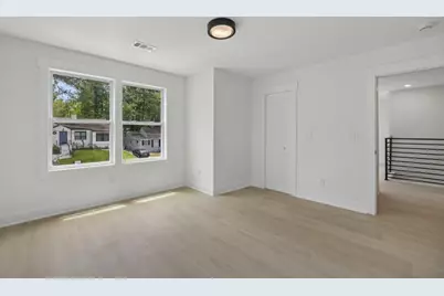 1755 Emerald Avenue SW, Atlanta, GA 30310 - Photo 32