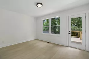 1755 Emerald Ave SW, Atlanta, GA 30310 - Photo 20