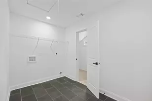 1755 Emerald Ave SW, Atlanta, GA 30310 - Photo 38