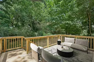 1755 Emerald Ave SW, Atlanta, GA 30310 - Photo 6