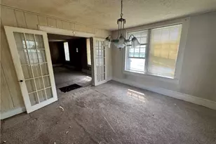 718 N Hill St, Griffin, GA 30223 - Photo 10