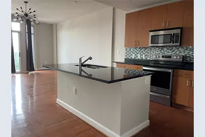 711 Cosmopolitan Drive NE #723, Atlanta, GA 30324 - Photo 2