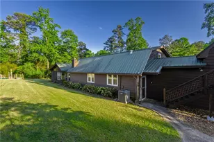 6708 Bass Cir, Buford, GA 30518 - Photo 22