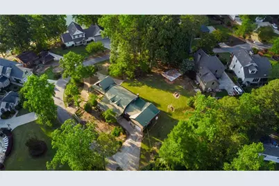6708 Bass Circle, Buford, GA 30518 - Photo 8