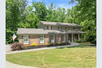 3814 Shawnee Run SW, Lilburn, GA 30047 - Photo 2