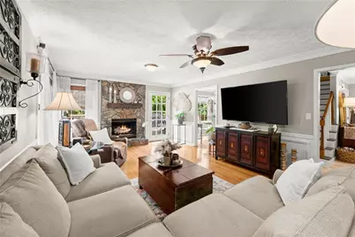 3814 Shawnee Run SW, Lilburn, GA 30047 - Photo 20