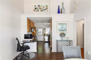 1530 Stone Gate Ln SE, Atlanta, GA 30317 - Photo 4