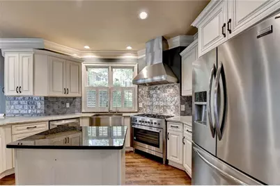 4030 Newgate Court, Alpharetta, GA 30022 - Photo 8