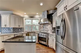 4030 Newgate Ct, Alpharetta, GA 30022 - Photo 8