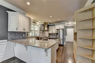 4030 Newgate Ct, Alpharetta, GA 30022 - Photo 12