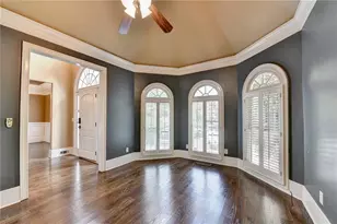 4030 Newgate Ct, Alpharetta, GA 30022 - Photo 4