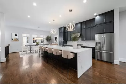 1099 Briar Cove Circle, Atlanta, GA 30329 - Photo 4