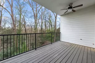 1099 Briar Cove Cir, Atlanta, GA 30329 - Photo 16