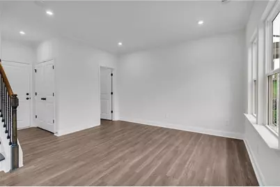 2651 Stream Terrace NW, Atlanta, GA 30318 - Photo 10