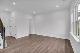2651 Strm Ter NW, Atlanta, GA 30318 - Photo 10