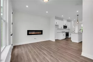 2651 Strm Ter NW, Atlanta, GA 30318 - Photo 16