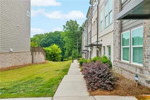 2651 Strm Ter NW, Atlanta, GA 30318 - Photo 4