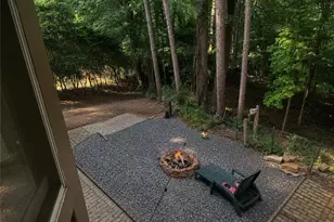 10535 Virginia Pine Ln, Alpharetta, GA 30022 - Photo 14