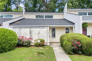 216 Goshen Ln, Woodstock, GA 30188 - Photo 2