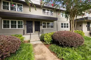 4060 Haverhill Dr, Atlanta, GA 30342 - Photo 2