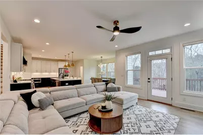 134 Spaulding Lane, Woodstock, GA 30188 - Photo 10