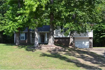 5604 Meadowood Drive, Acworth, GA 30102 - Photo 2