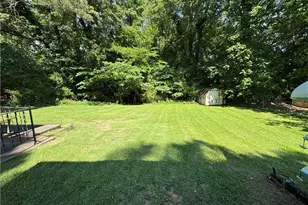 5604 Meadowood Dr, Acworth, GA 30102 - Photo 4