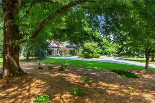 1025 Stonegate Ct, Roswell, GA 30075 - Photo 94