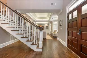 1025 Stonegate Ct, Roswell, GA 30075 - Photo 6