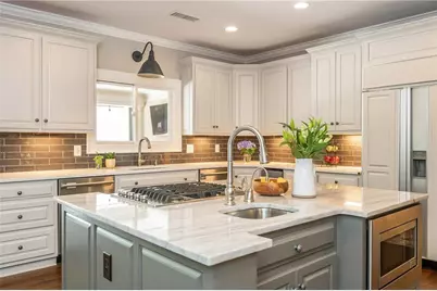 1025 Stonegate Court, Roswell, GA 30075 - Photo 32