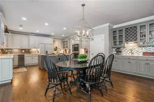 1025 Stonegate Ct, Roswell, GA 30075 - Photo 20