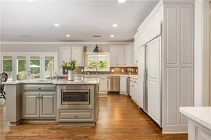 1025 Stonegate Ct, Roswell, GA 30075 - Photo 30