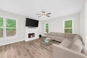 121 Creighton Ln, Marietta, GA 30008 - Photo 10