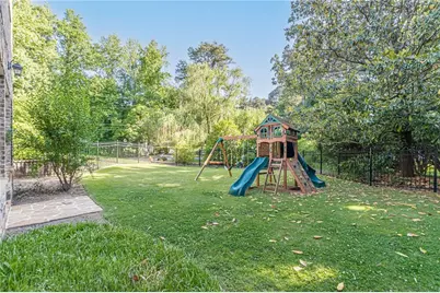 730 Glenairy Drive, Sandy Springs, GA 30328 - Photo 8