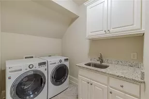 730 Glenairy Dr, Sandy Springs, GA 30328 - Photo 108