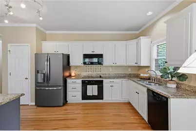 1525 Habersham Place, Cumming, GA 30041 - Photo 36
