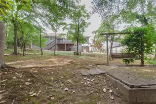 214 N Coleman Rd, Roswell, GA 30075 - Photo 24